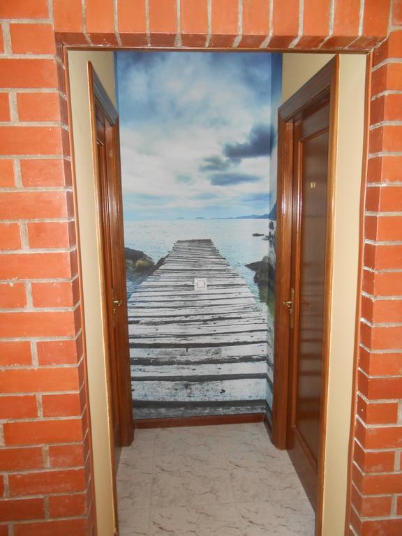 Hostal Restaurante El Abuelo Trobajo Del Camino المظهر الخارجي الصورة