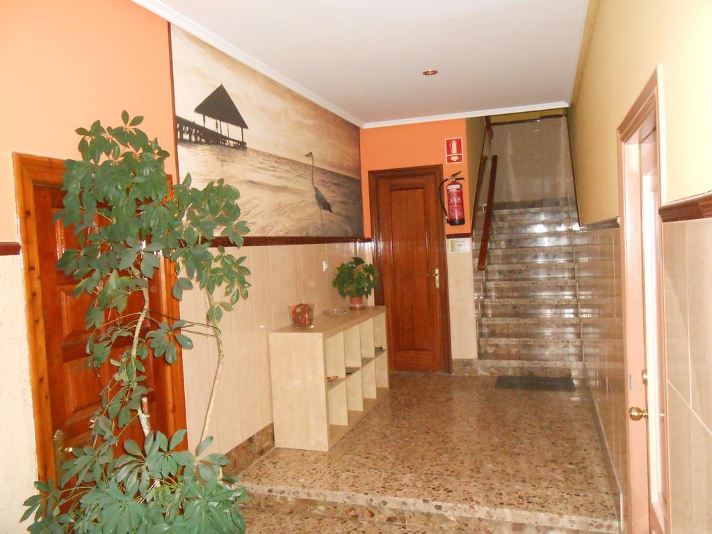 Hostal Restaurante El Abuelo Trobajo Del Camino المظهر الخارجي الصورة